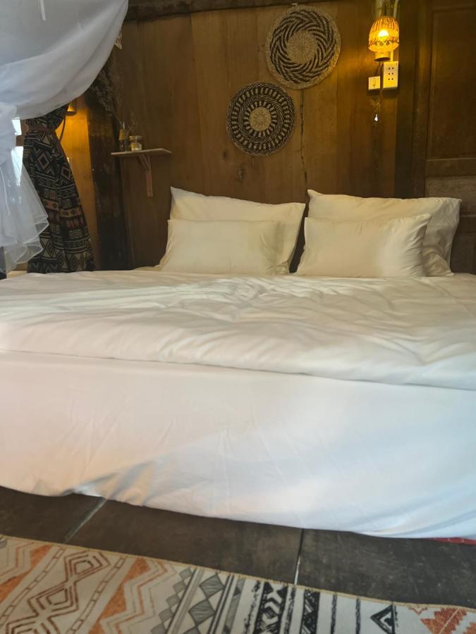 Du Gia Thu'S Homestay Làng Cac 外观 照片